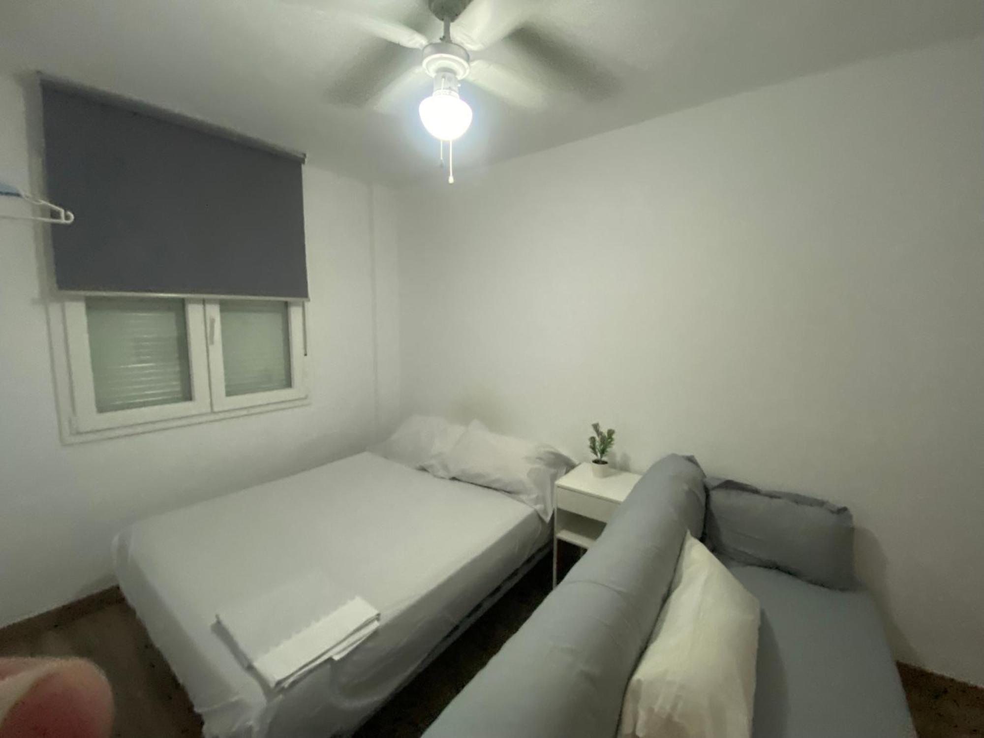 Piso Vacaciones En Familia O Amigos Appartement Málaga Kamer foto